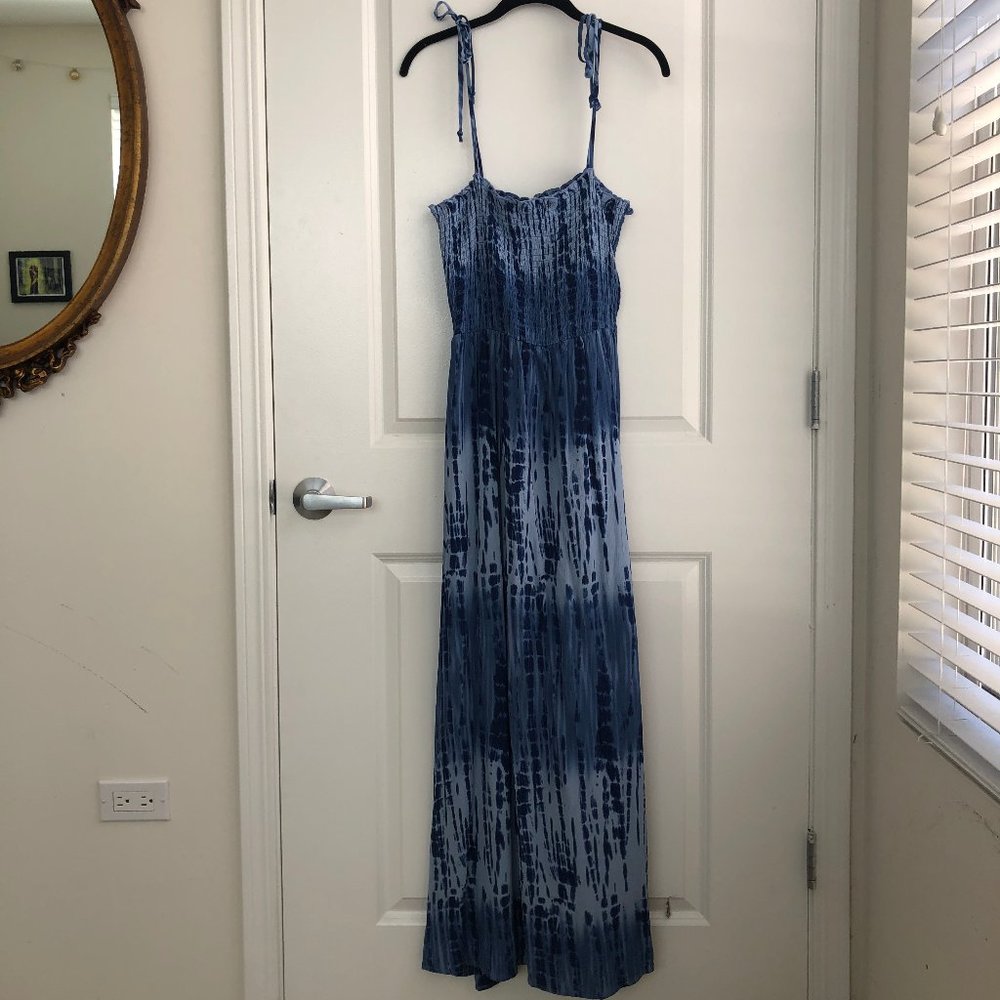 NWOT Blue Tie Dye Maxi Dress